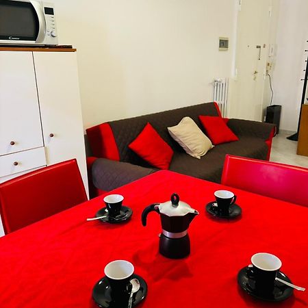 בארי Matthias Central Rooms And Accomodation מראה חיצוני תמונה