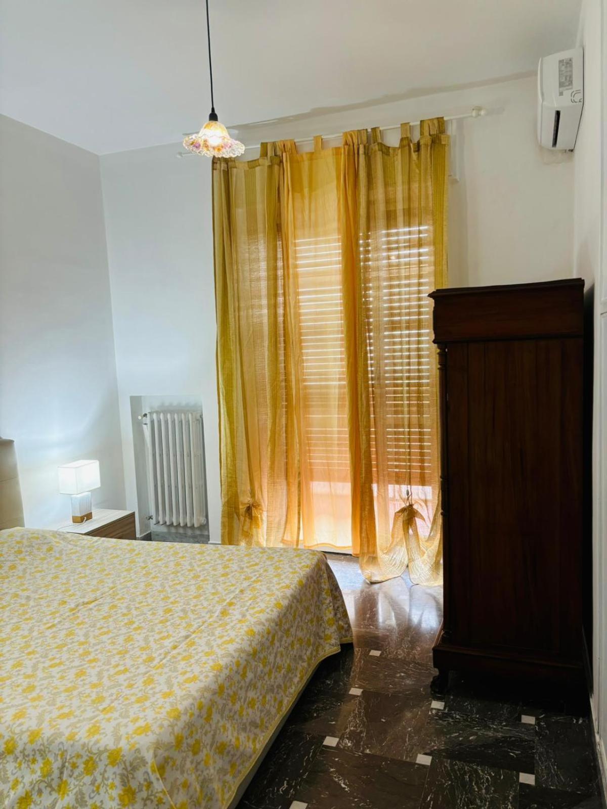 בארי Matthias Central Rooms And Accomodation מראה חיצוני תמונה