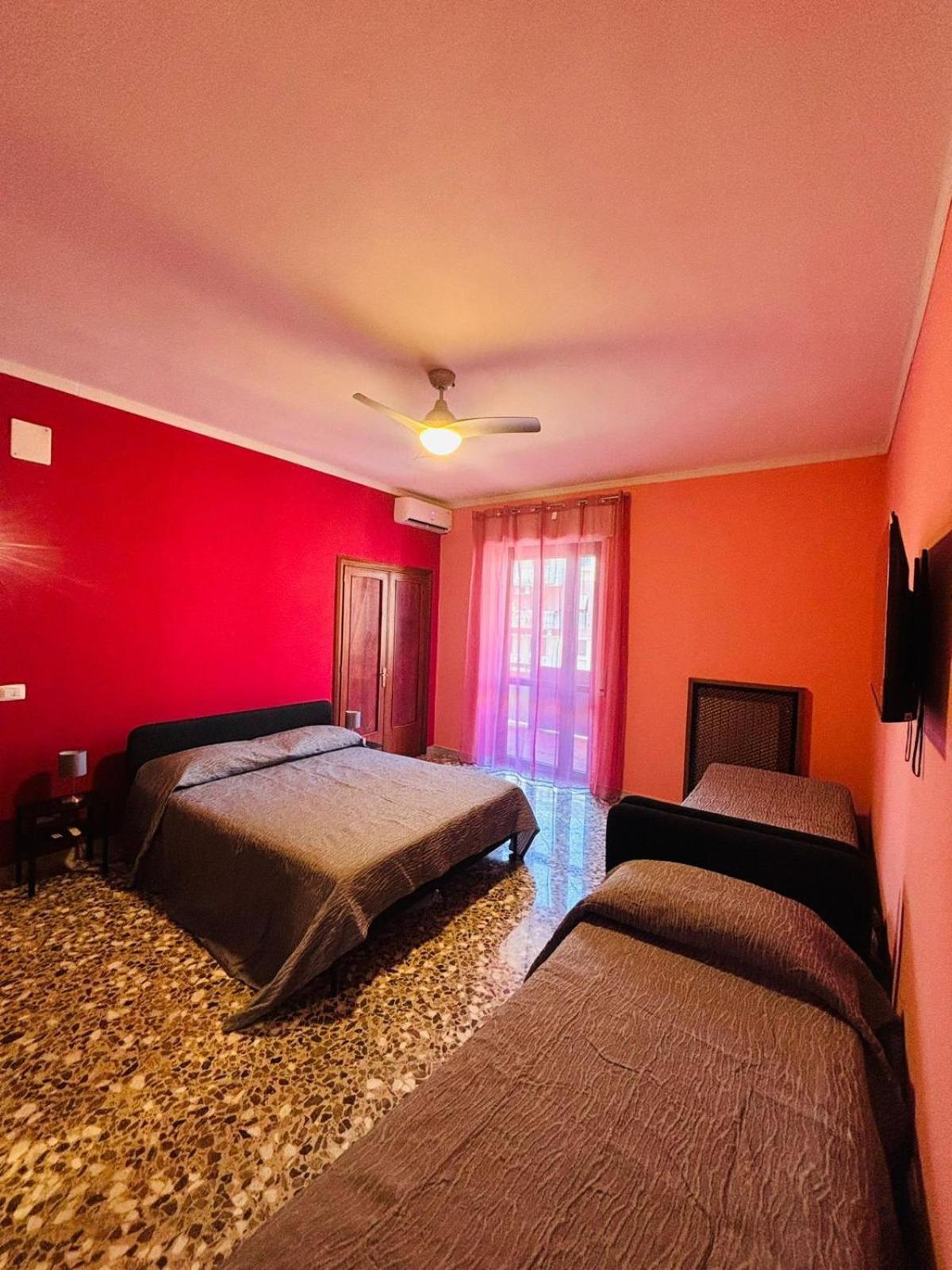 בארי Matthias Central Rooms And Accomodation מראה חיצוני תמונה